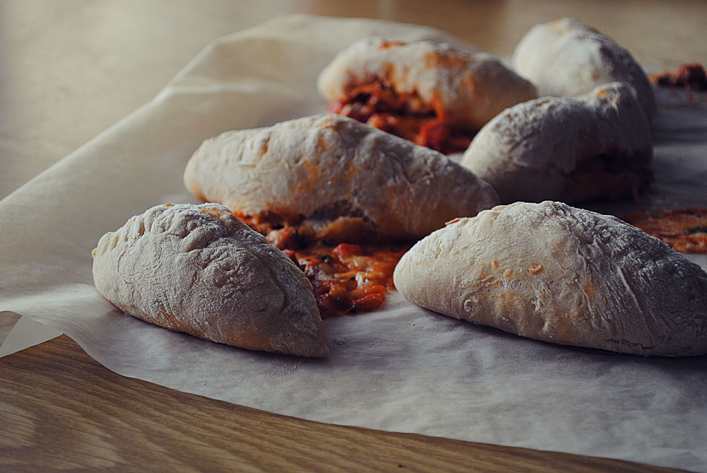 Opskrift: Mini-calzone | Frk. Kræsen