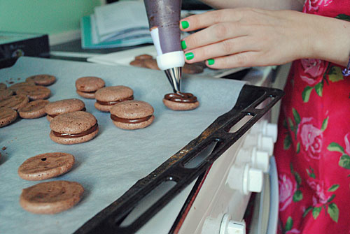 Opskrift: Macarons med mocca | Frk. Kræsen