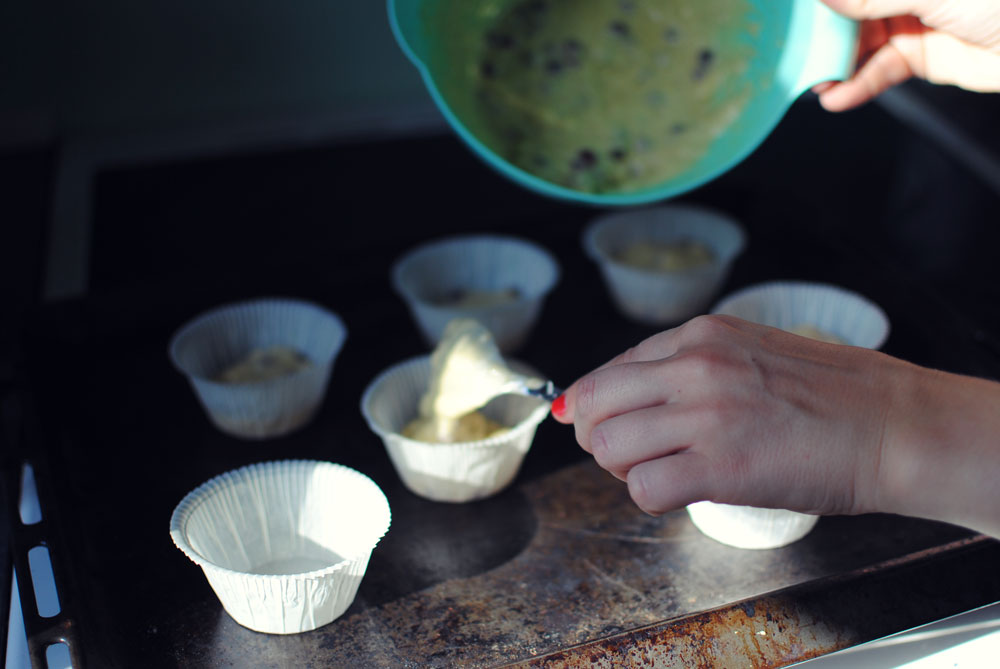 Opskrift: Cupcakes med tyttebær og hvid chokolade