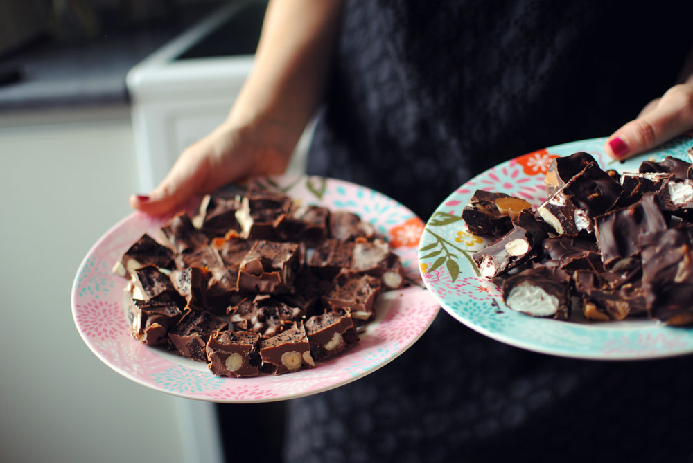 Opskrift: Rocky road | Lækker konfekt med chokolade | Frk. Kræsen