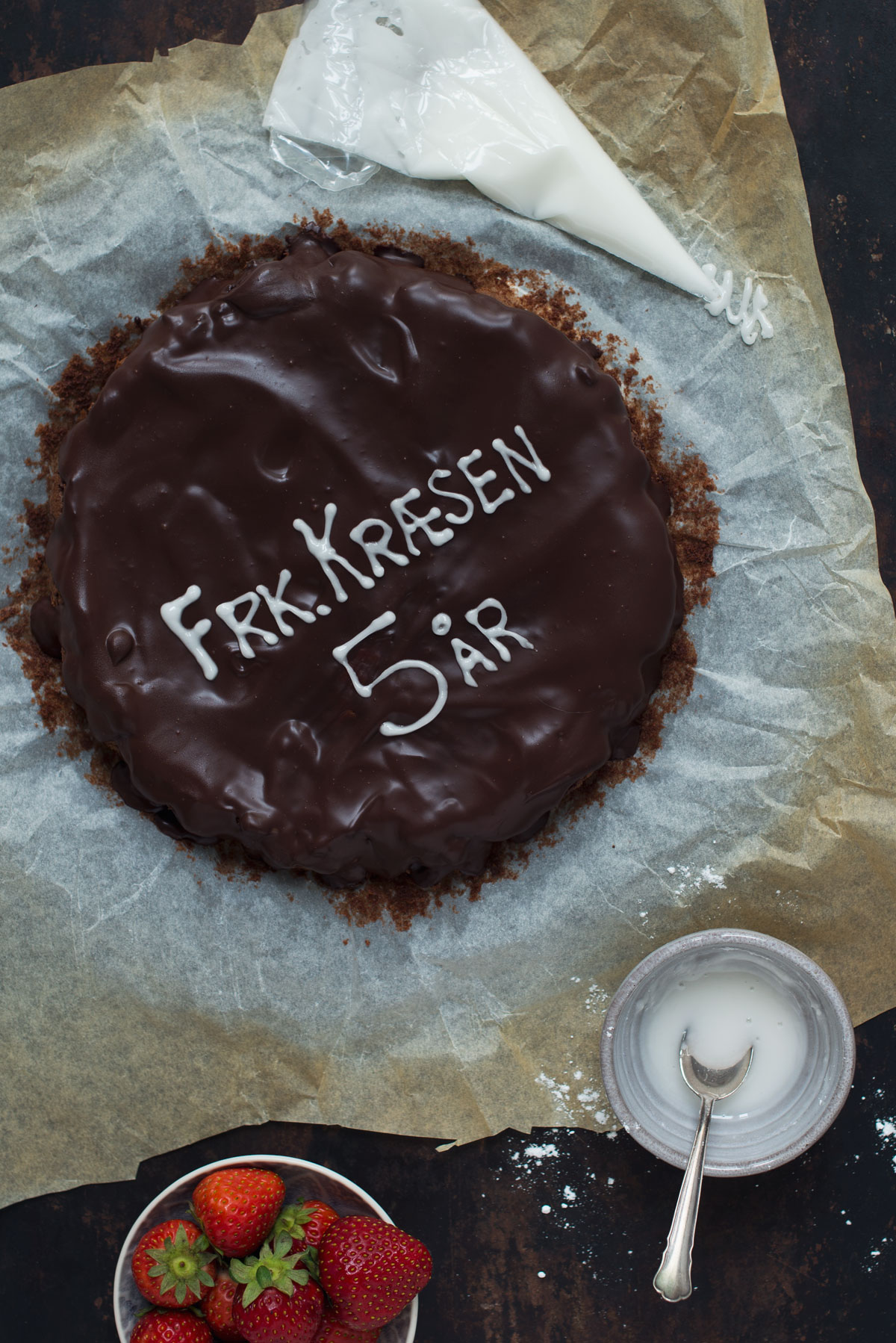 Opskrift: Chokoladekage med valnødder | Frk. Kræsen