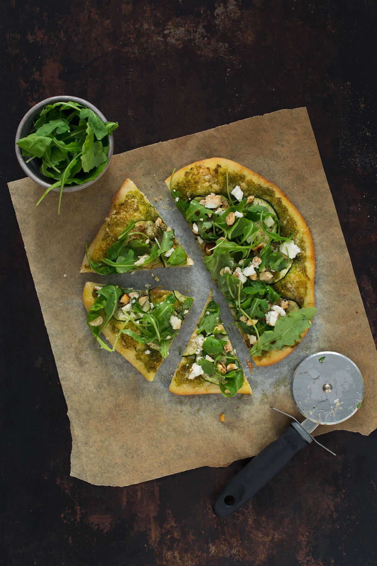 Opskrift: Vegetarisk pizza med squash og rucola | Frk. Kræsen