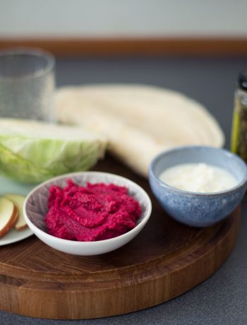 Opskrift: Wraps med rødbedehummus og aubergine | Frk. Kræsen