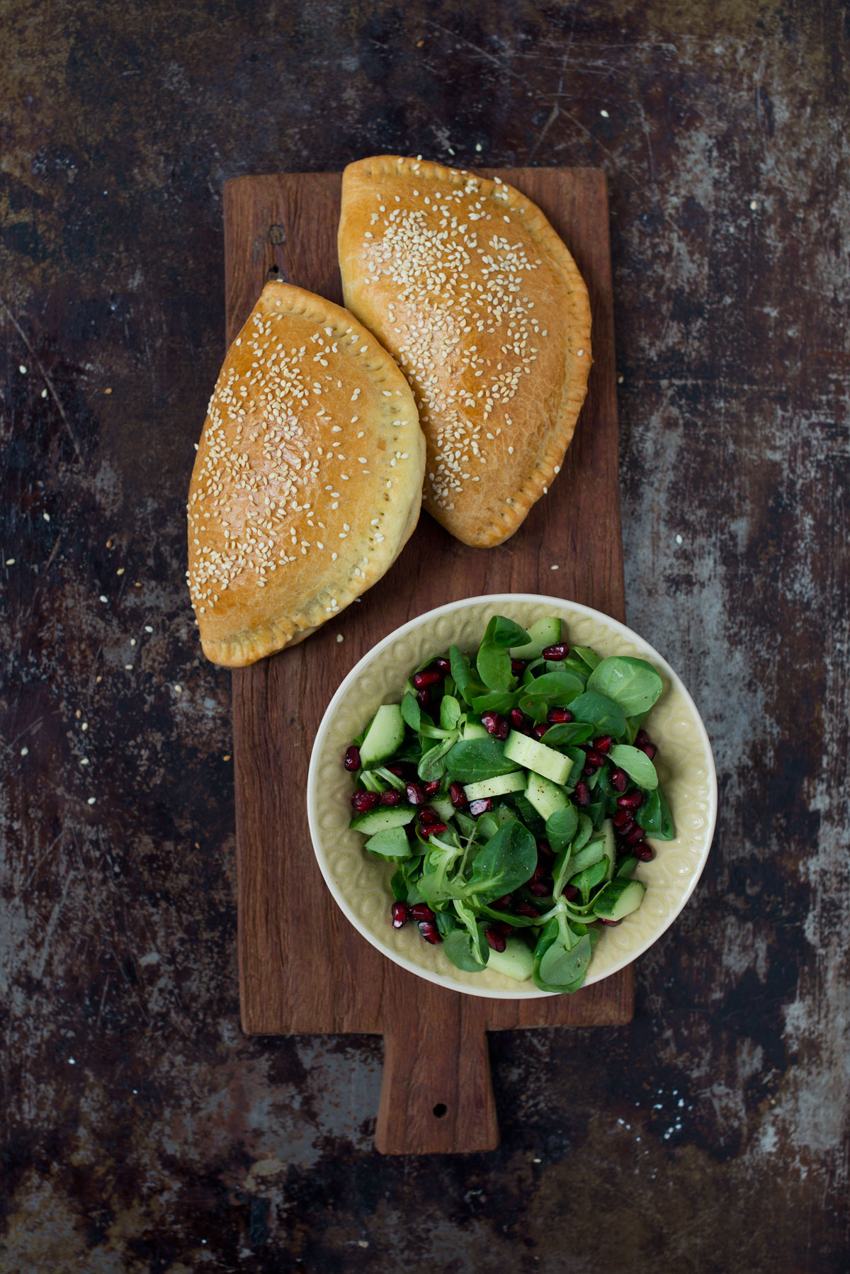 Opskrift: Vegetariske pirogger med portobellosvampe, quinoa og oliven | Frk. Kræsen