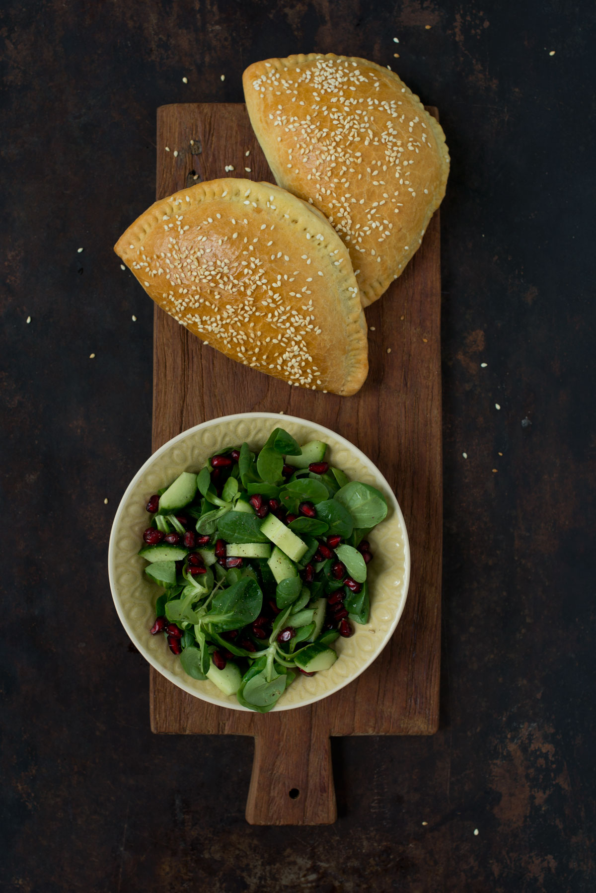 Opskrift: Vegetariske pirogger med portobellosvampe, quinoa og oliven | Frk. Kræsen