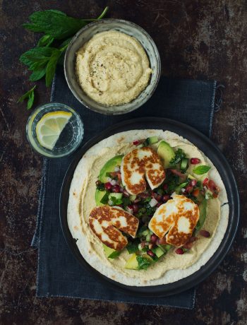 Opskrift: Wraps med hummus og grillet halloumi | Frk. Kræsen