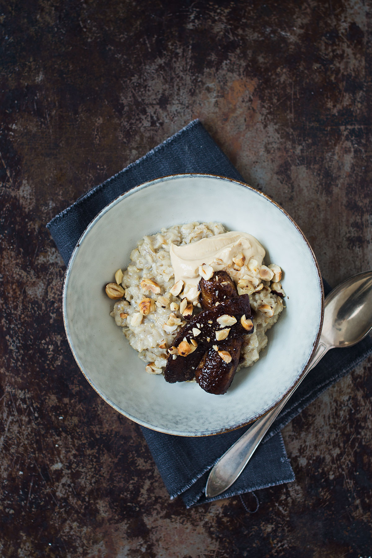 Opskrift: Havregrød med banan og peanutbutter | Frk. Kræsen