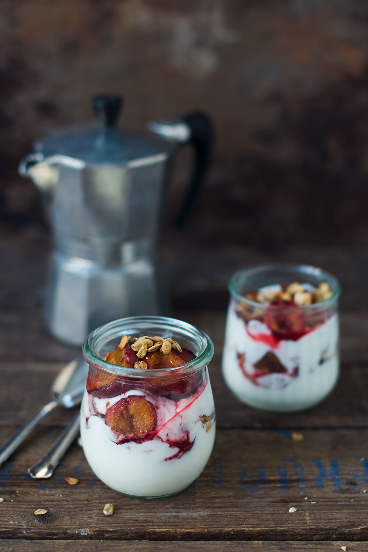 Inspiration Forskellige gateway Opskrift: Morgenmadstrifli med bagte blommer og græsk yoghurt - Frk. Kræsen