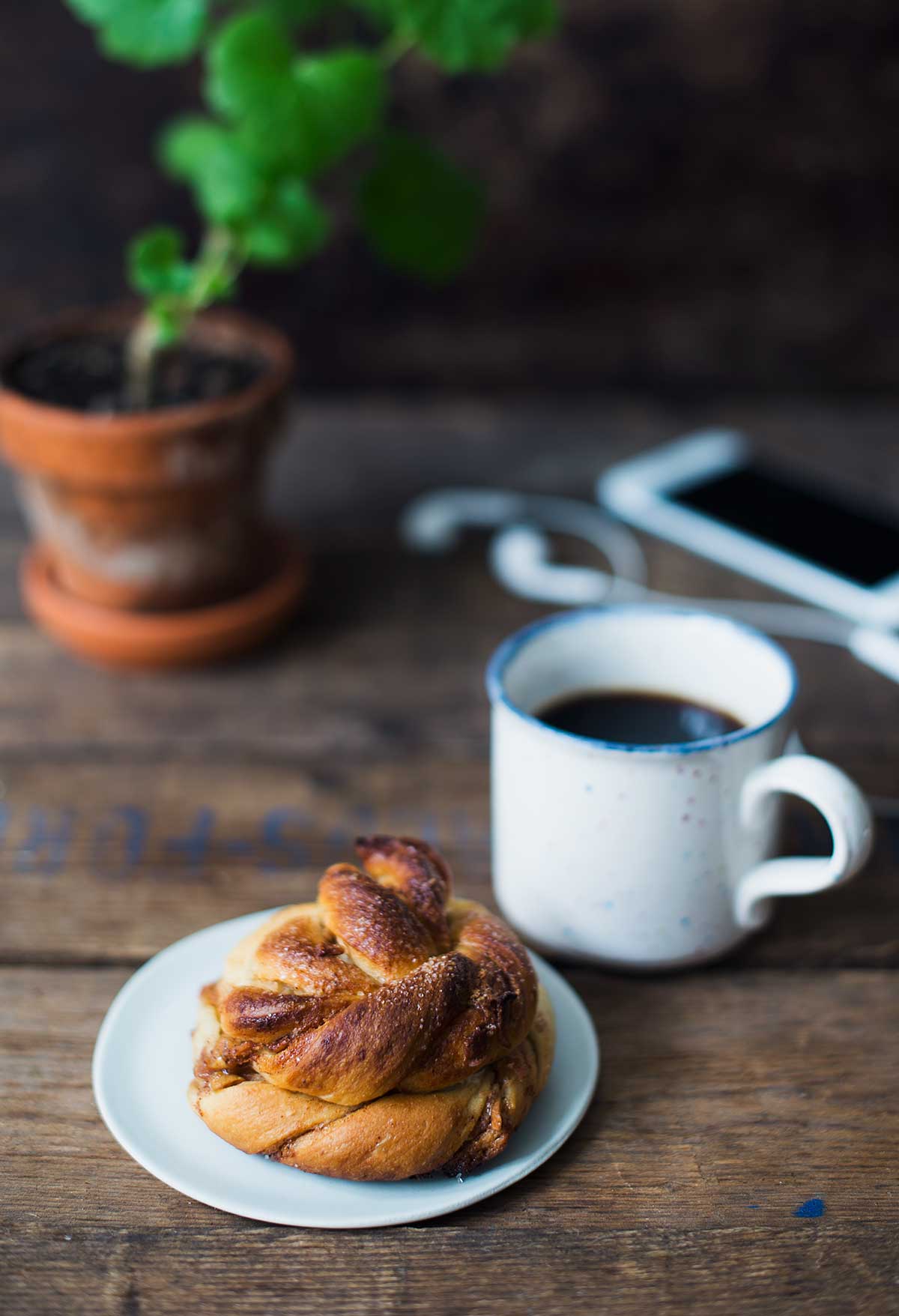 Opskrift: Veganske kanelsnegle | Frk. Kræsen