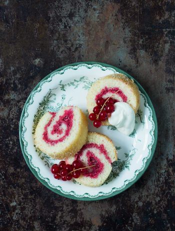 Opskrift: Roulade med bær | Frk. Kræsen