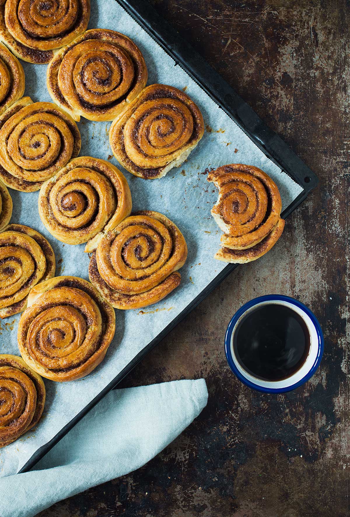 Opskrift: Kanelsnegle med bønner | Frk. Kræsen