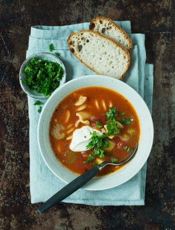 Opskrift: Minestronesuppe | Frk. Kræsen