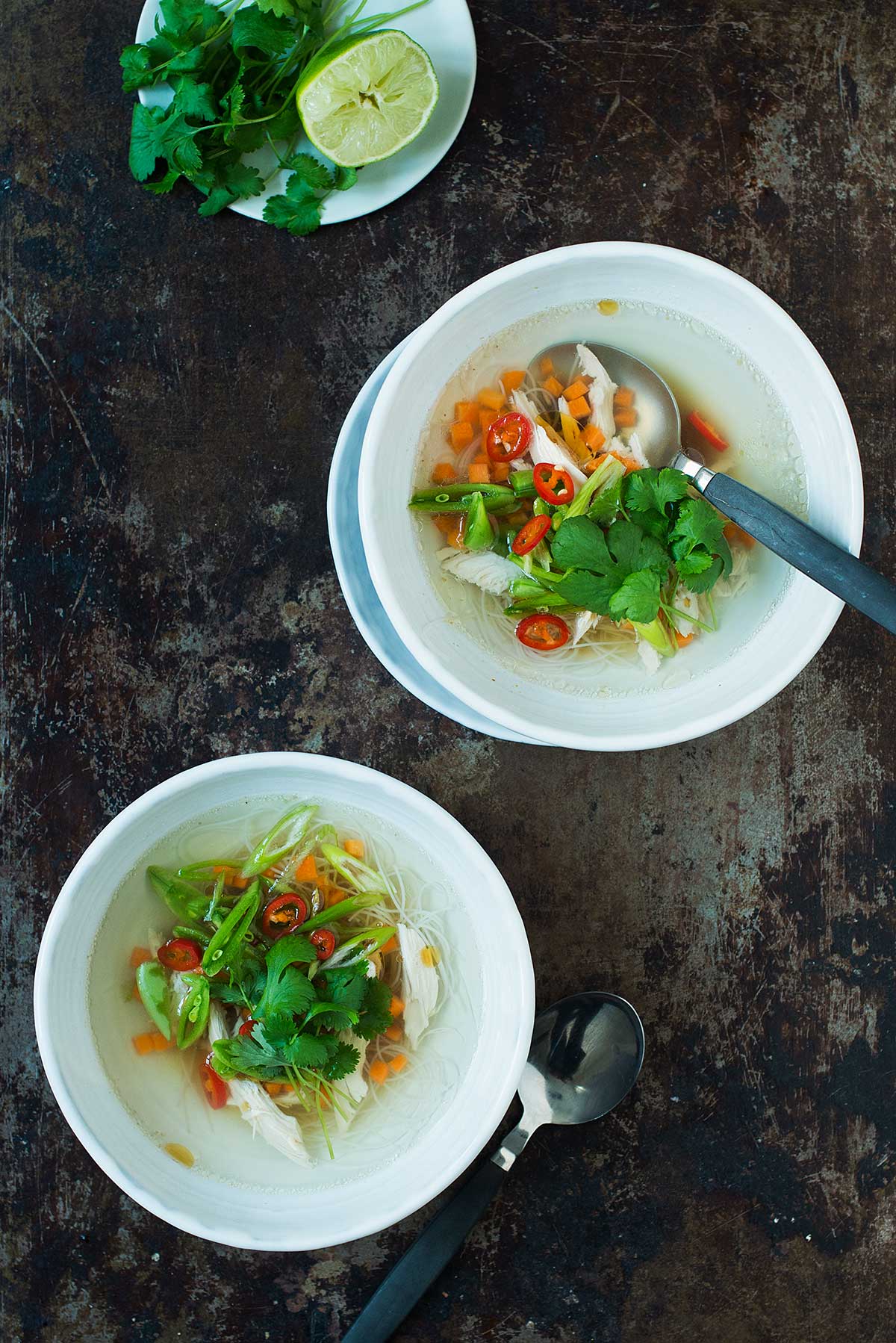 Opskrift: Asiatisk kyllingesuppe | Frk. Kræsen