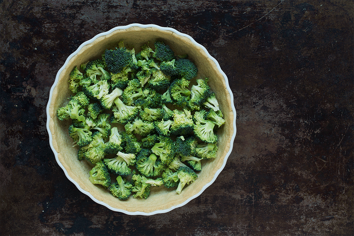 Opskrift: Broccolitærte med fetaost | Frk. Kræsen