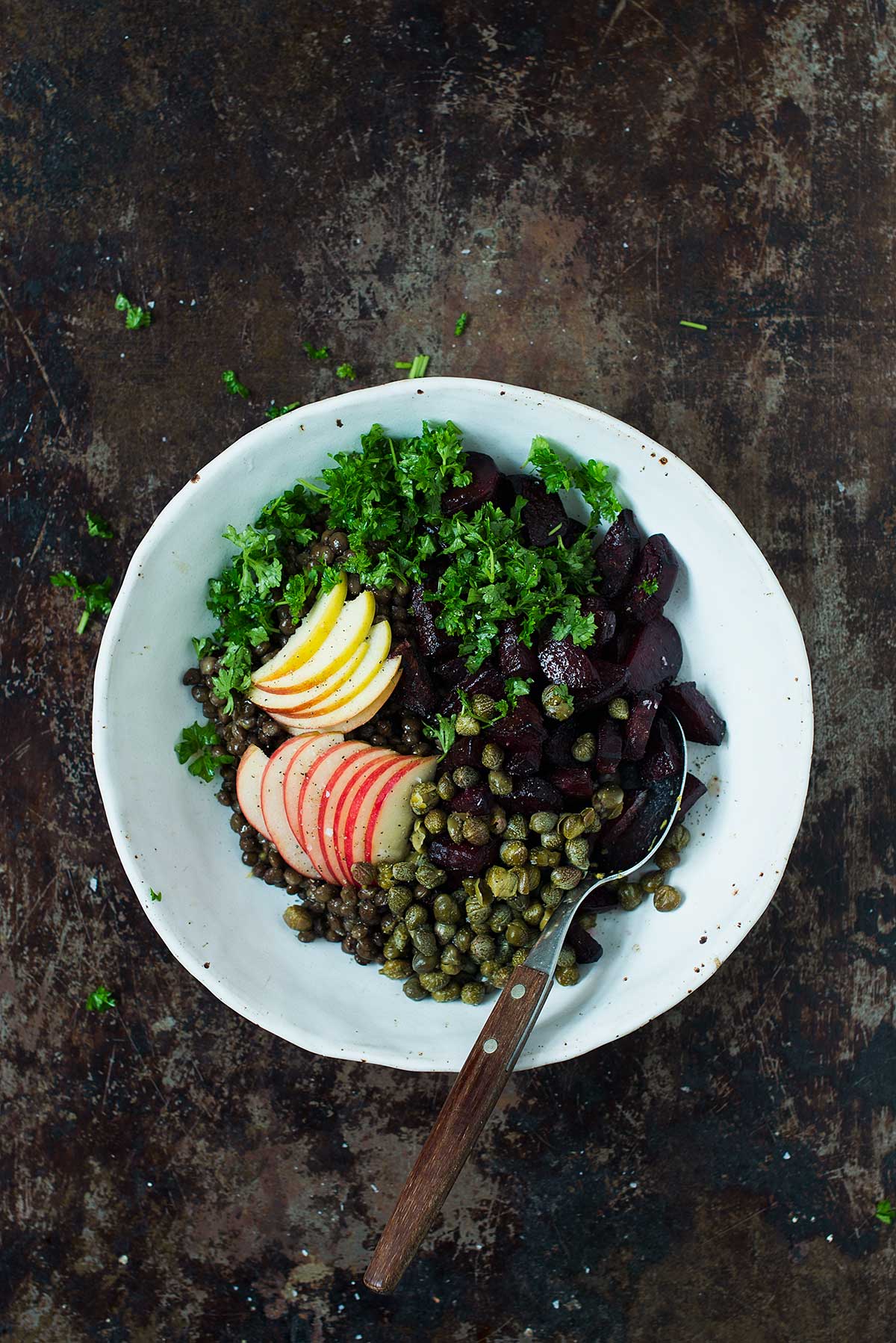 Opskrift: Salat med linser, rødbeder og æble | Frk. Kræsen